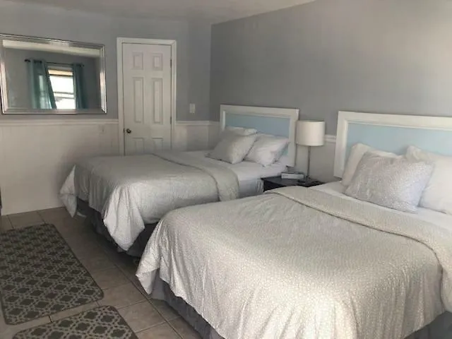 Boardwalk Beach Inn